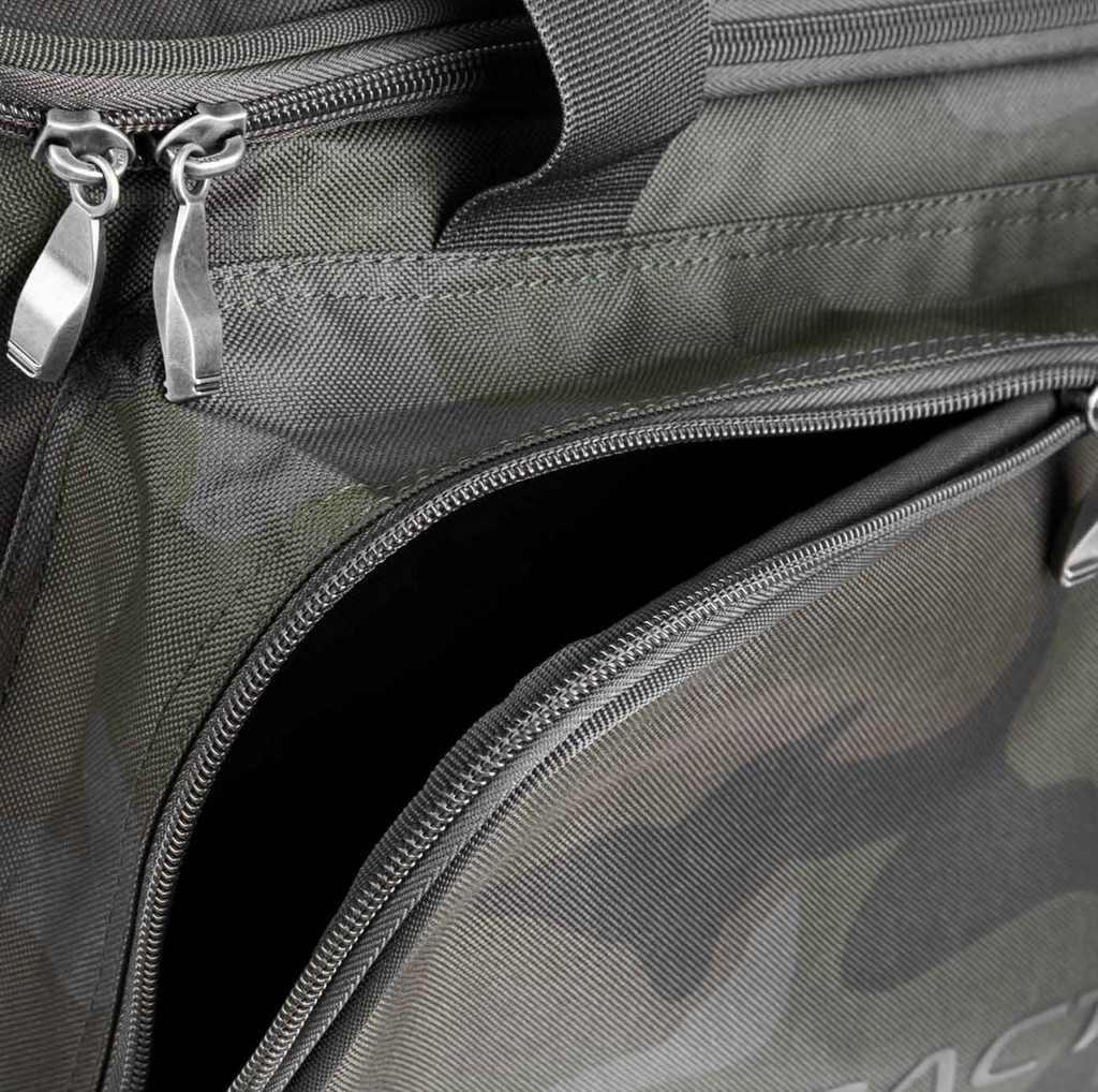 Sonik Xtractor Köder- und Tackle-Tasche