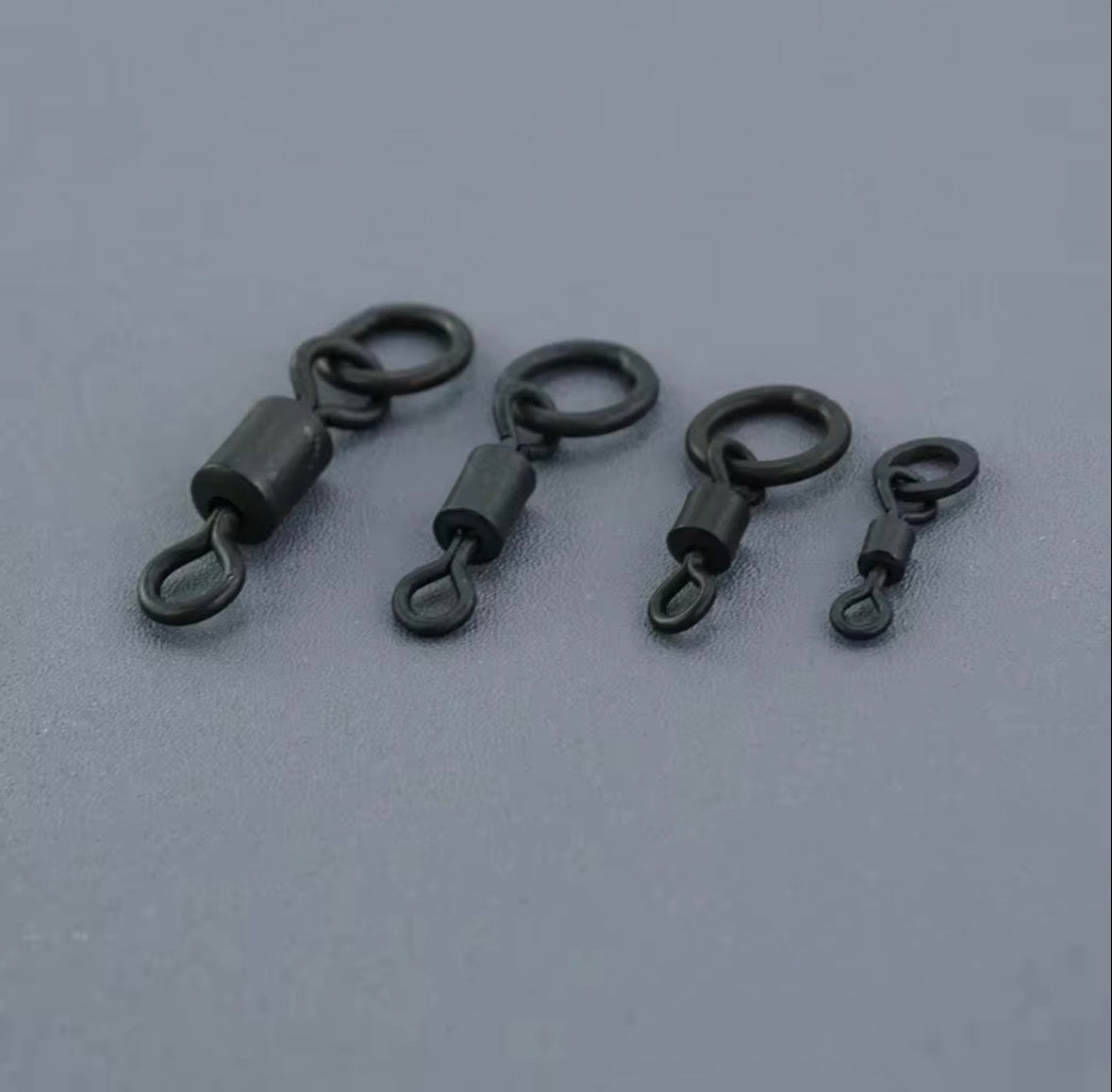 Hirisi Rolling Swivel With Ring AE044